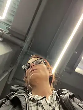 NataKitten live sex cam