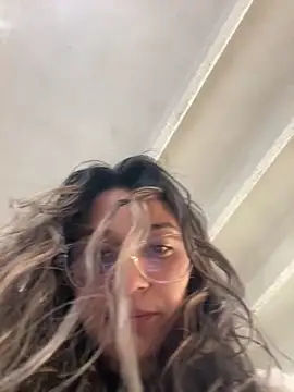 Isabella_Varella live sex cam