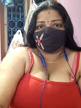 lathikaqueentamil live sex cam