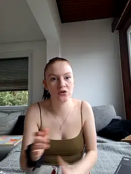 Lilly_hase live sex cam