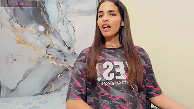 Rubi_30 live sex cam