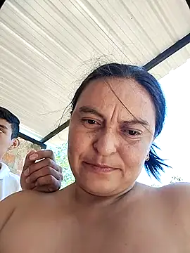 Horny-Mommy-Dirty live sex cam