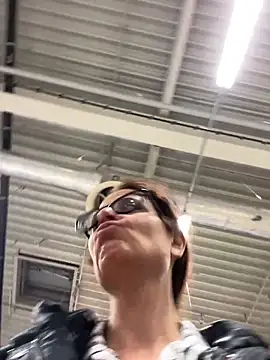 NataKitten live sex cam