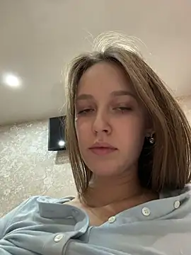 ElliRose live sex cam