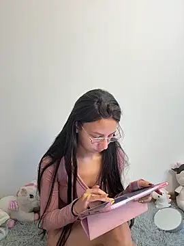 Bonniepark live sex cam