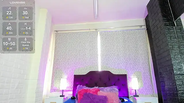 Zamara_Kleii live sex cam