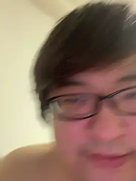 yuuki198912 live sex cam