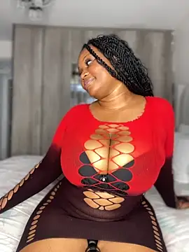 RoyalVibeXO live sex cam