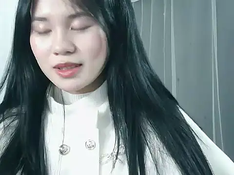 Nunaa18 live sex cam