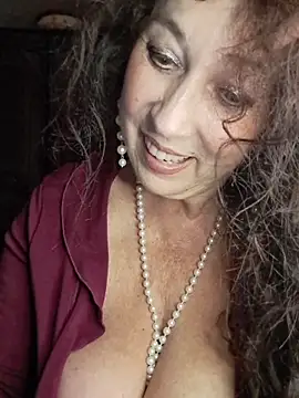 GypsyEsmeralda live sex cam