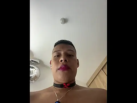 Austin_Bitch live sex cam