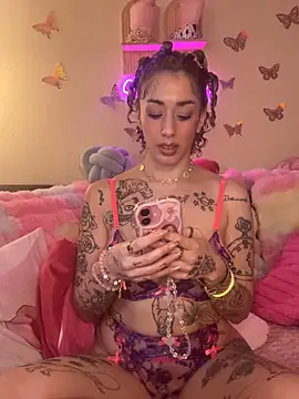 Chachou000 live sex cam