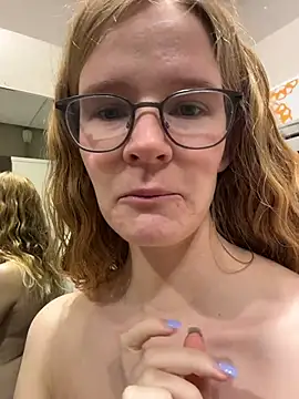 Bikergirl_97 live sex cam