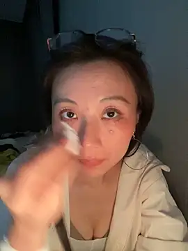 haiyan125216 live sex cam