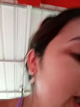 Latina_sexy1 live sex cam