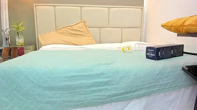 ricky_backus live sex cam