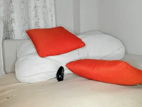 Mamii_water live sex cam