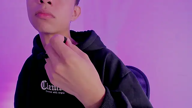 Ari_sunshine_ live sex cam