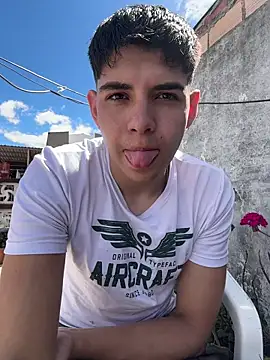 Stick_ledom live sex cam