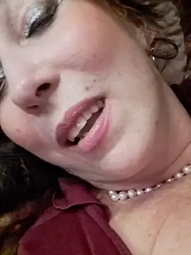 GypsyEsmeralda live sex cam