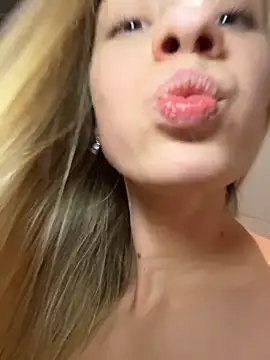 Lia__Love live sex cam