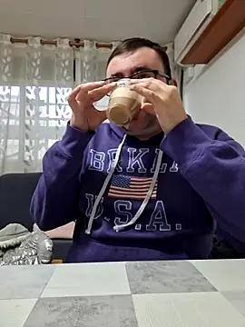 Javier_bear live sex cam