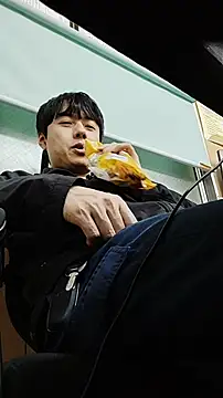 whitebriefboy live sex cam