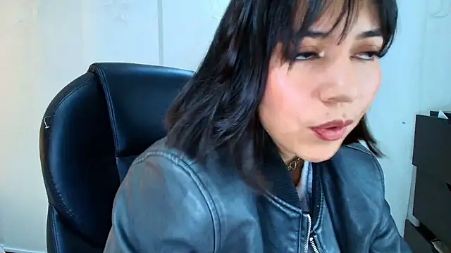 lina_bedoya_ live sex cam