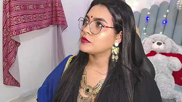 lakshmiraniii live sex cam