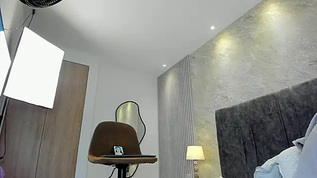 lola__sweetx live sex cam