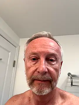 ApolloThrust live sex cam