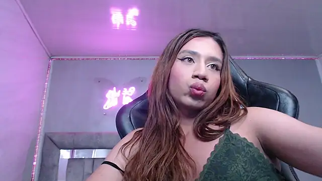 Evy_Luxx_v live sex cam