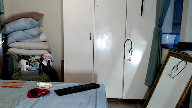 FitSelina66 live sex cam