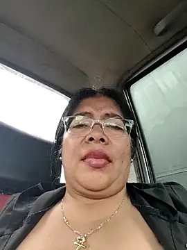 __valentina18 live sex cam