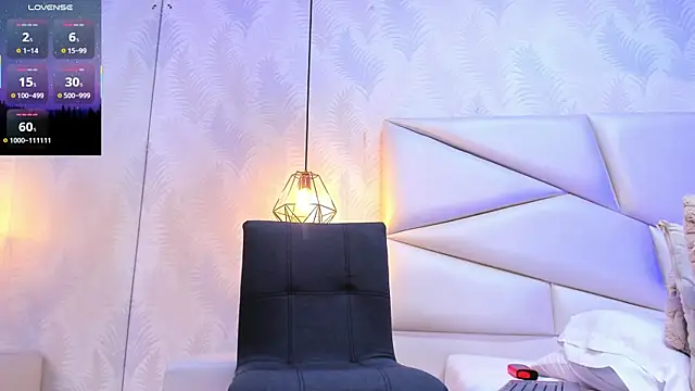 laurettedela_rouse live sex cam