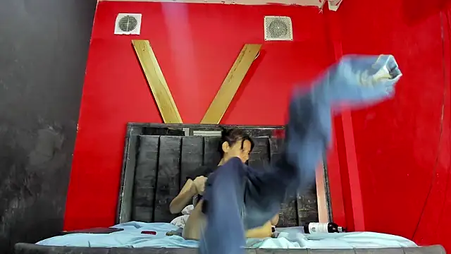 FerneyManti live sex cam