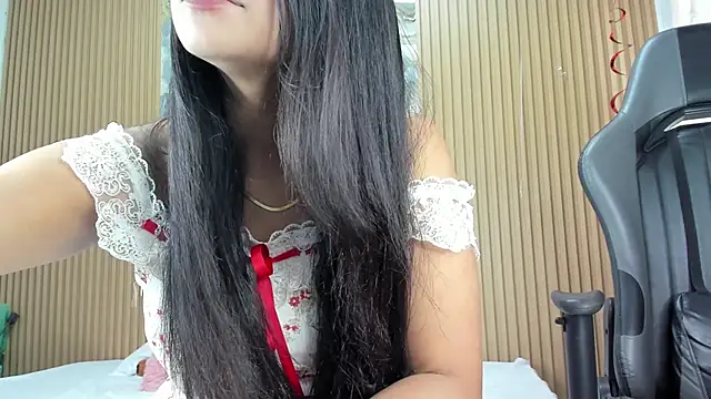 Lili_16 live sex cam