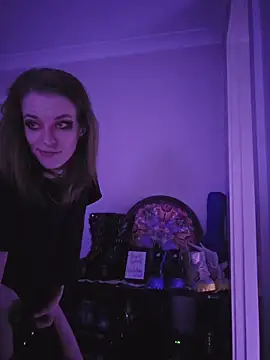 lonely_Cosplay_chick live sex cam