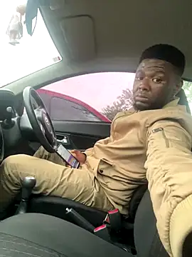 Dynamite_cums_in_size_2 live sex cam