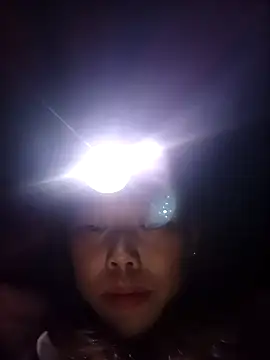 Ngocmi909 live sex cam