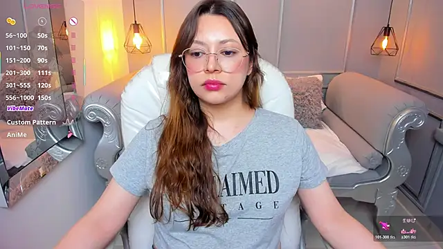 Lanna18 live sex cam