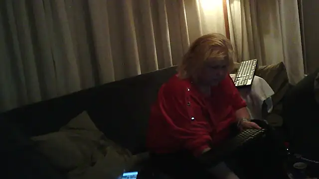 Sylviastar46 live sex cam