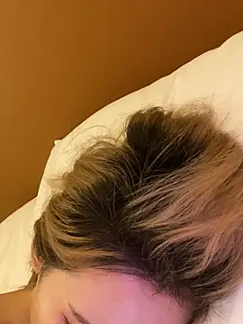 Sunflower-77 live sex cam