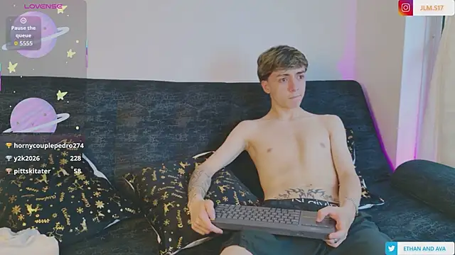 ethan_and_ava live sex cam