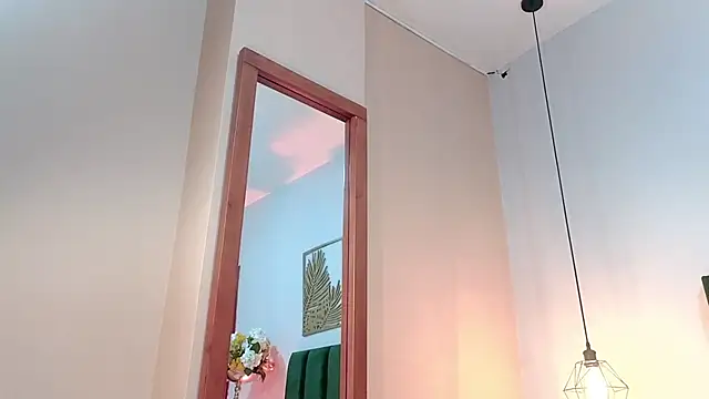 SeleneLujan live sex cam