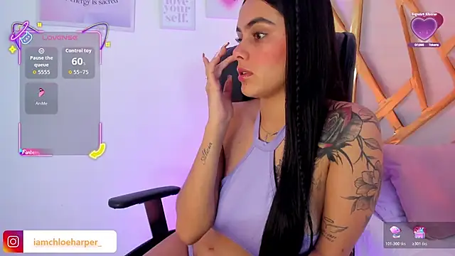 ChloeHarper_ live sex cam