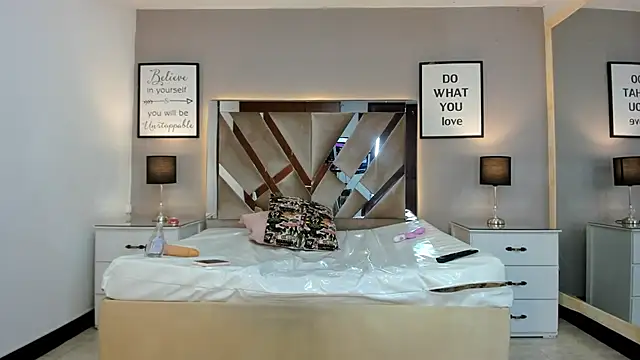 cellestehot live sex cam