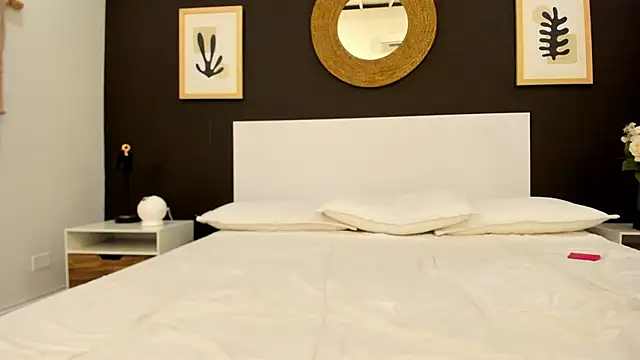 VioletPaket live sex cam