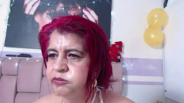 RoxetteMature live sex cam