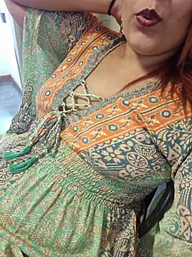 RuivaGiMisteriosa live sex cam